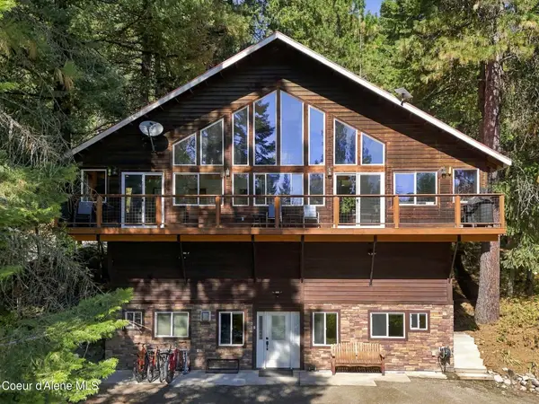 1013 Mountain View DR, Sandpoint, ID 83864