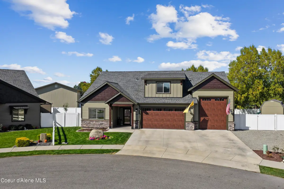 1402 W Wayward CIR, Post Falls, ID 83854 - #1