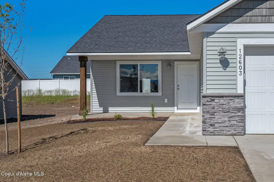 11720 N SIMMONS LN, Rathdrum, ID 83858 - #2