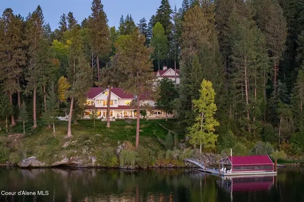 855 S Red Hog Rd, Coeur d'Alene, ID 83814