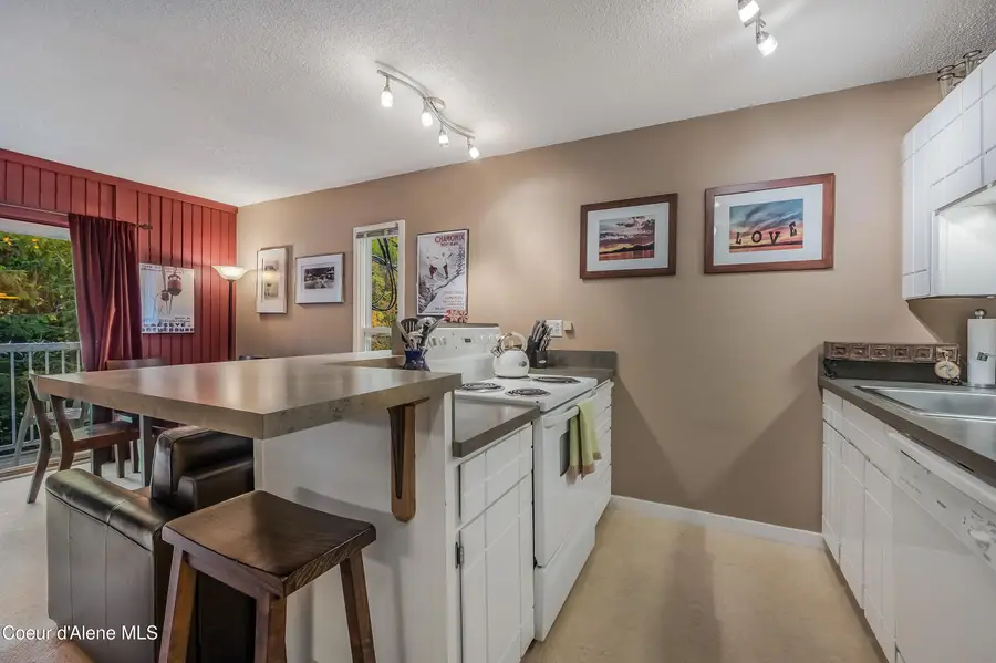 495 Northwest Passage #305, Sandpoint, ID 83864 - #3
