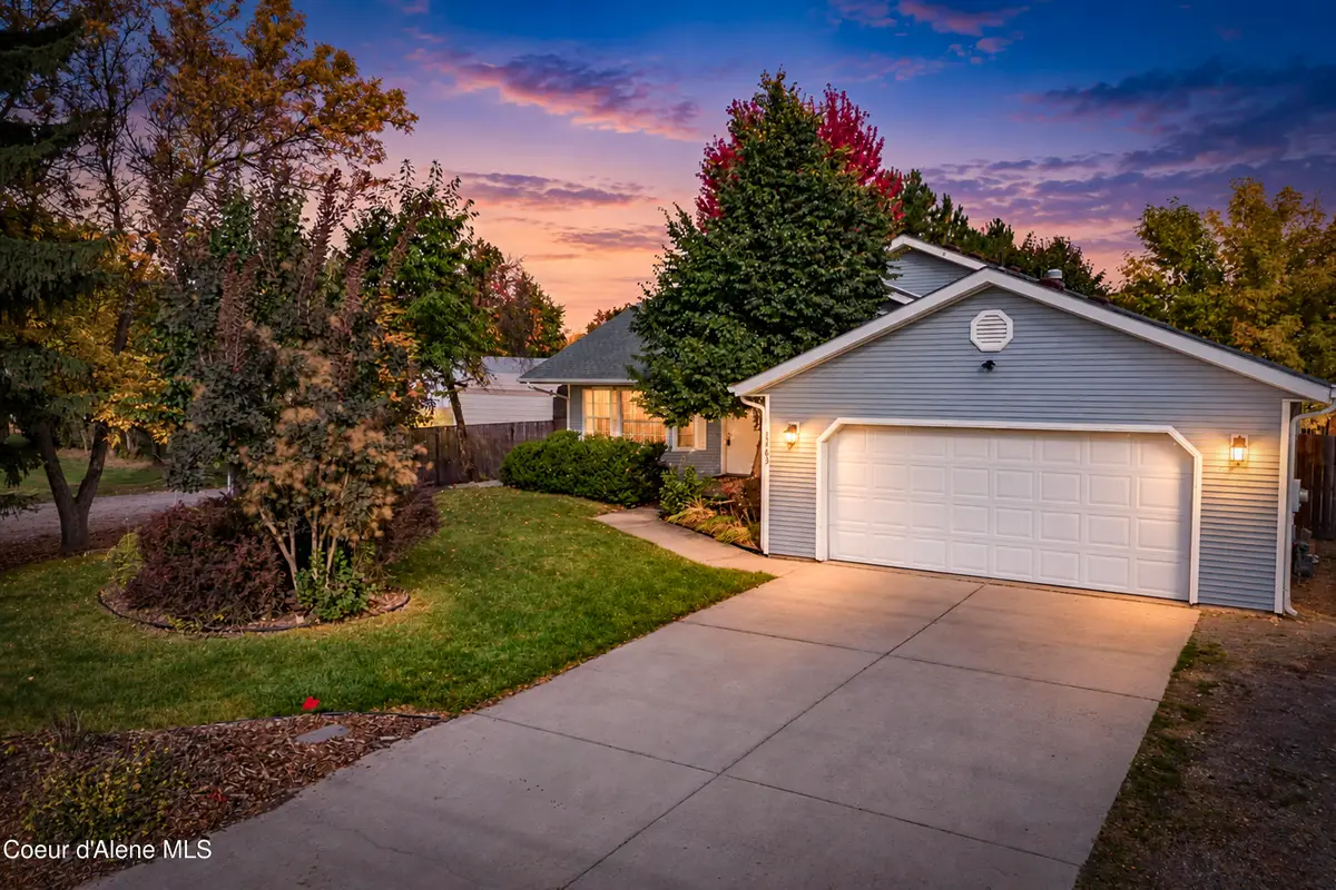 1163 E Miles AVE, Hayden, ID 83835 - #1