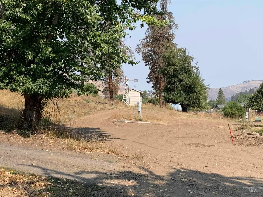 120 Three Bear Lane, Stites, ID 83552 - Image #2
