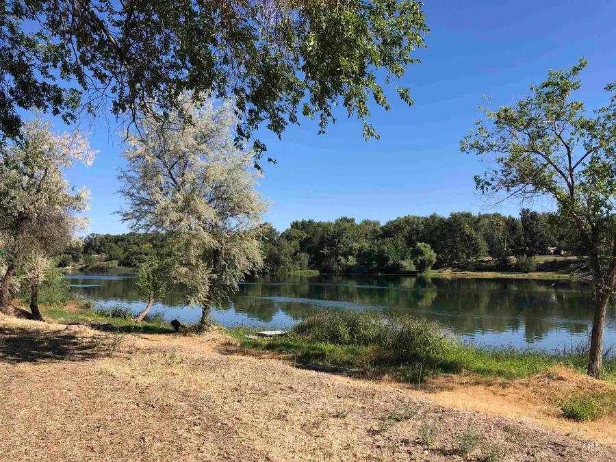 505 Owyhee Avenue, Homedale, ID 83628 - Image #2