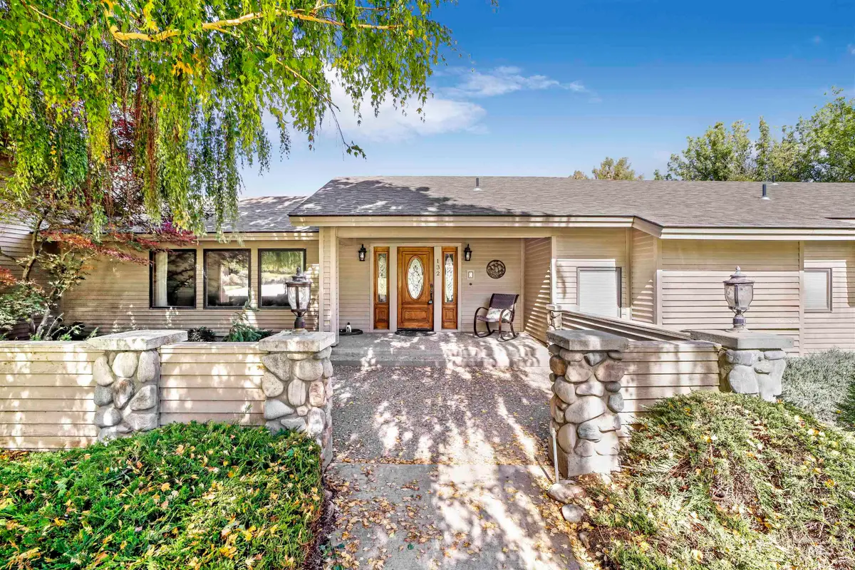 132 Country Club Drive, Buhl, ID 83316 - Image #1