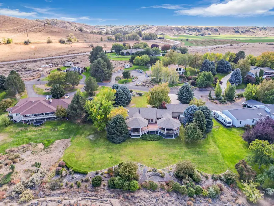 132 Country Club Drive, Buhl, ID 83316 - Image #3