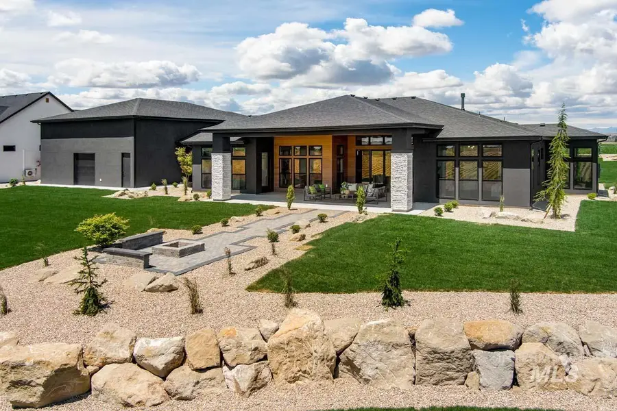 9835 Meadow Park Blvd, Middleton, ID 83644 - Image #2