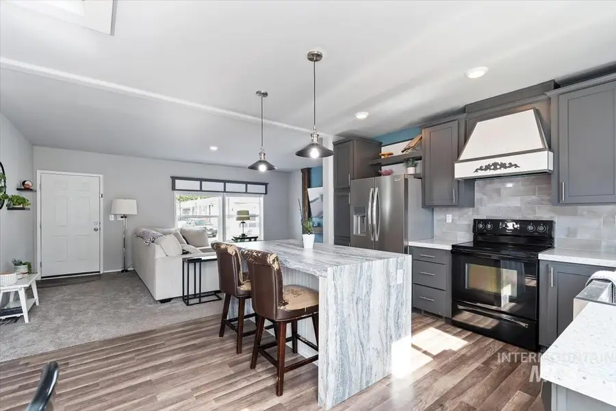 424 W Cherry Lane #Trlr 92, Meridian, ID 83642 - #2