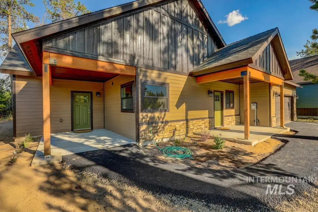 13130 Crane Shore Drive, Donnelly, ID 83615 - Image #1