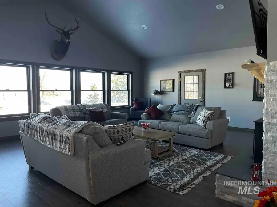 13130 Crane Shore Drive, Donnelly, ID 83615 - Image #3