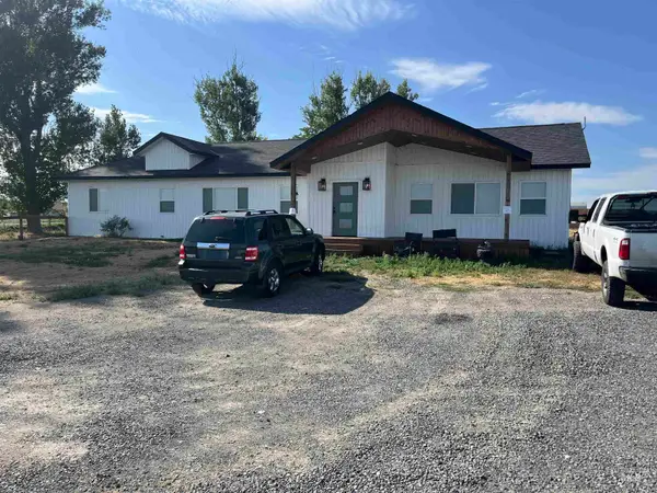 3851 N 1400 East, Buhl, ID 83328