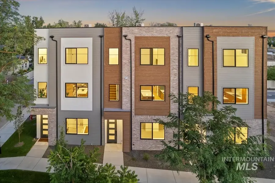 3255 W Moore Street, Boise, ID 83702 - Image #2