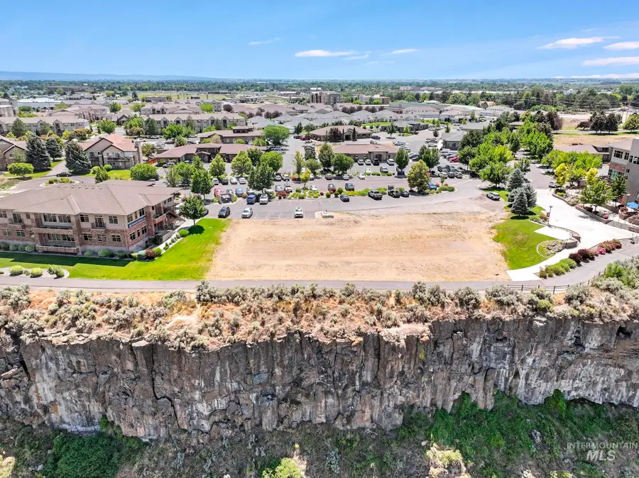 201 River Vista Place, Twin Falls, ID 83301 - Image #2