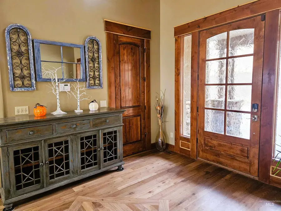 380 Hill Rd, Weiser, ID 83672 - Image #3