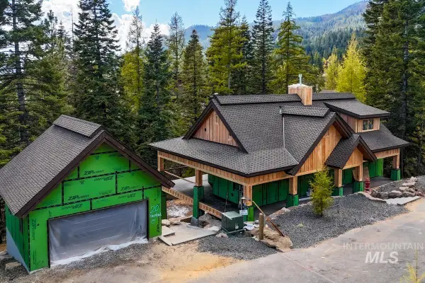 20 Haystack Ct, Donnelly, ID 83615