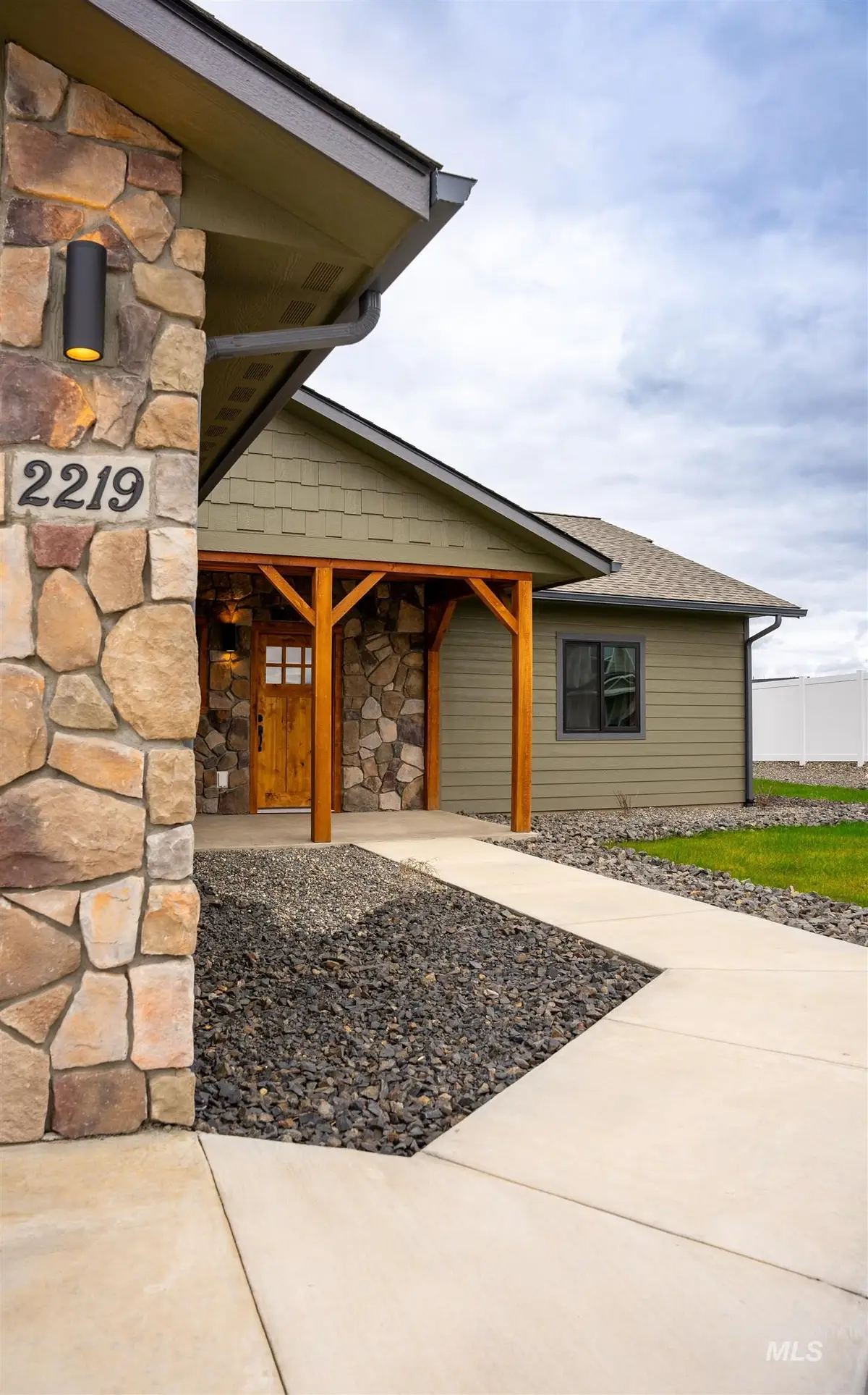 2219 Powers Drive, Lewiston, ID 83501 - Image #1