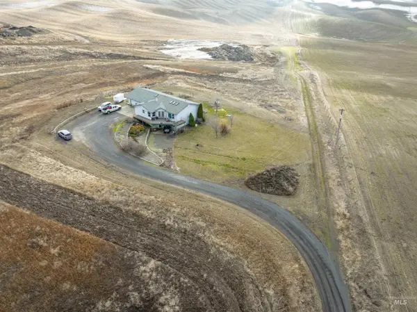 1491 Sand Road, Moscow, ID 83843