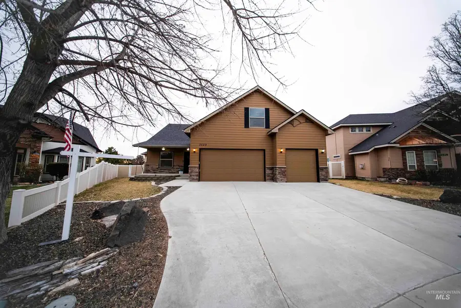 3520 E Alexis Court, Nampa, ID 83686 - Image #3