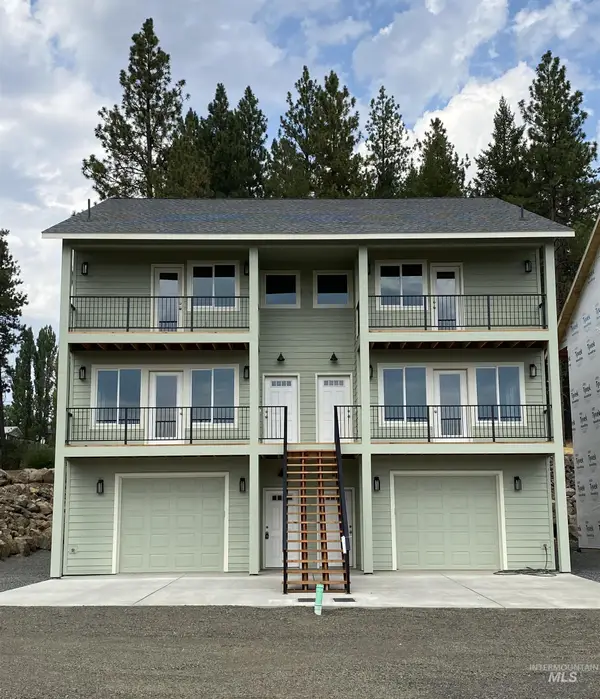 102 Highline Lane, Potlatch, ID 83855
