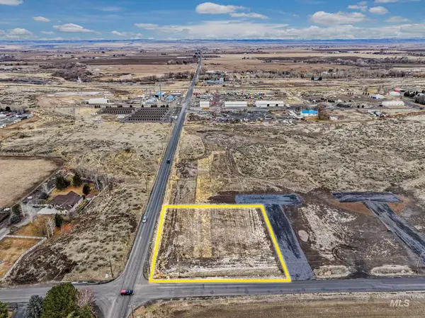 1808 E 1800 S, Gooding, ID 83330