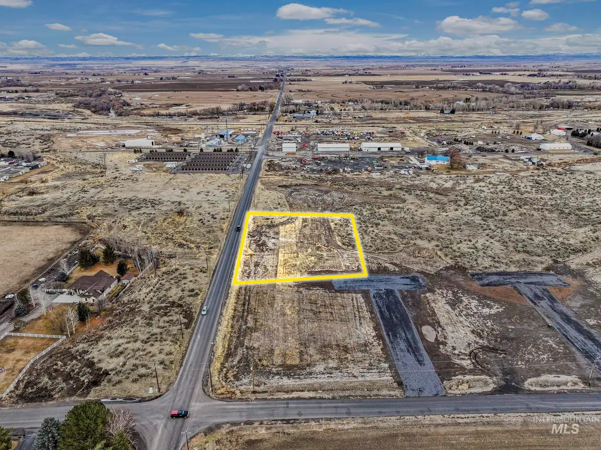 1806 E 1800 S, Gooding, ID 83330 - Image #1