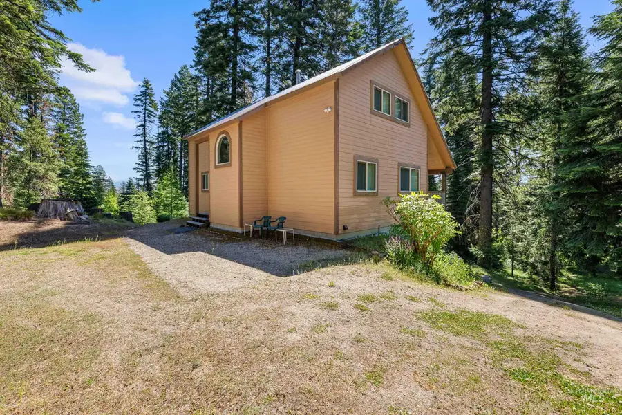 2141 Lydia Dr, Donnelly, ID 83615 - Image #2