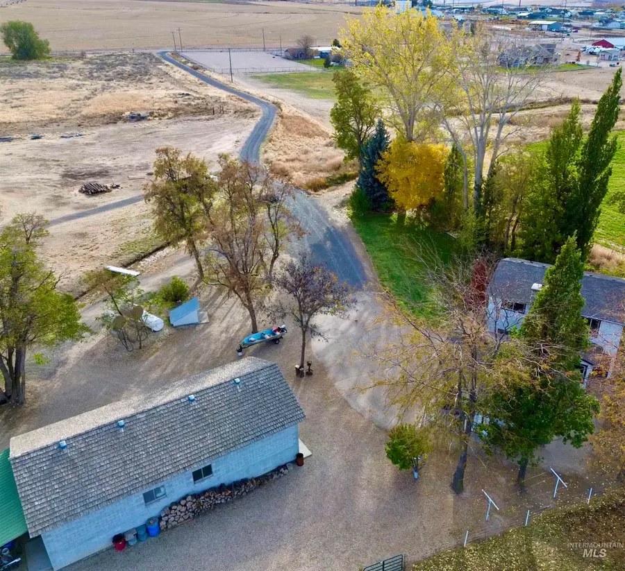 6712 Stagecoach Rd, Nampa, ID 83686 - Image #2