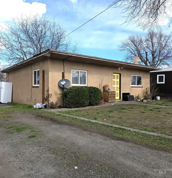 935 Preston Ave, Lewiston, ID 83501
