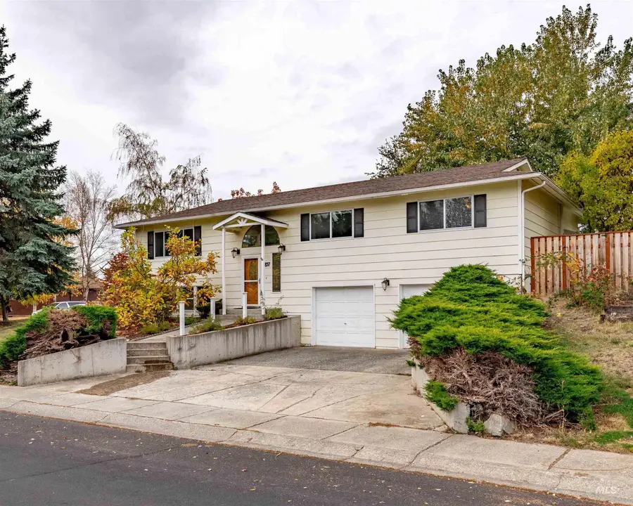 1857 Conestoga St, Moscow, ID 83843 - #3