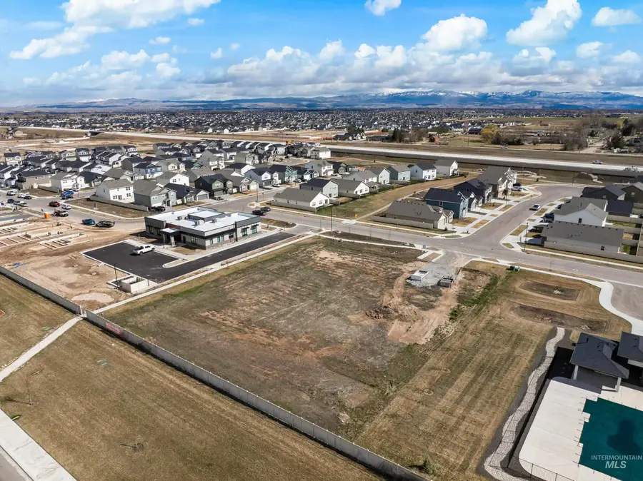 3809 N Magical Creek Ave., Meridian, ID 83646 - #2