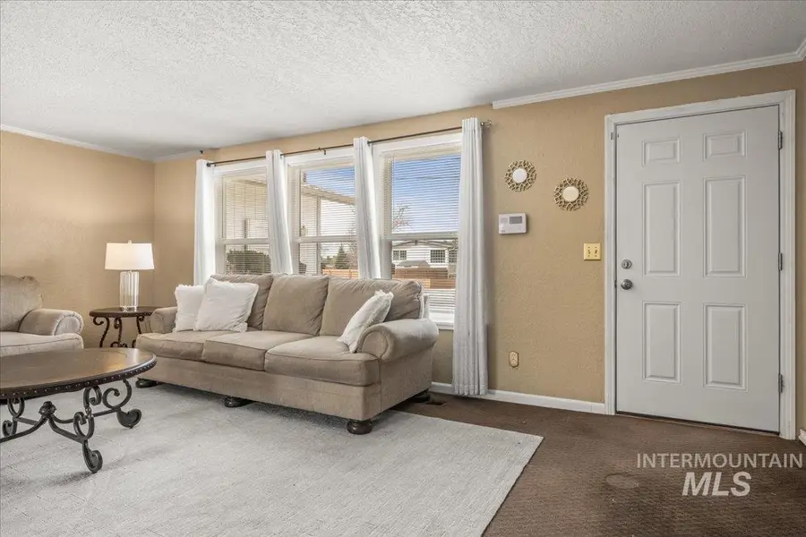 4024 N Cole Road, Boise, ID 83704 - Image #2