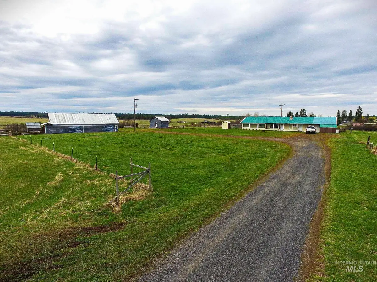 272 Cemetery Rd, Weippe, ID 83553 - #1