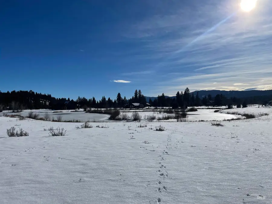 11 Owleclover Lane, McCall, ID 83638 - Image #2