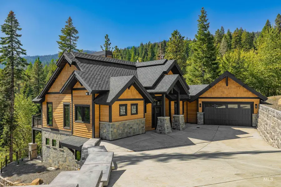 15 Veil Cave Court, Donnelly, ID 83615 - Image #2