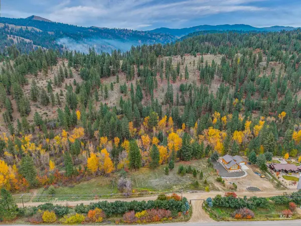 Lot 7 & 8 Creekside Ct, Garden Valley, ID 83622