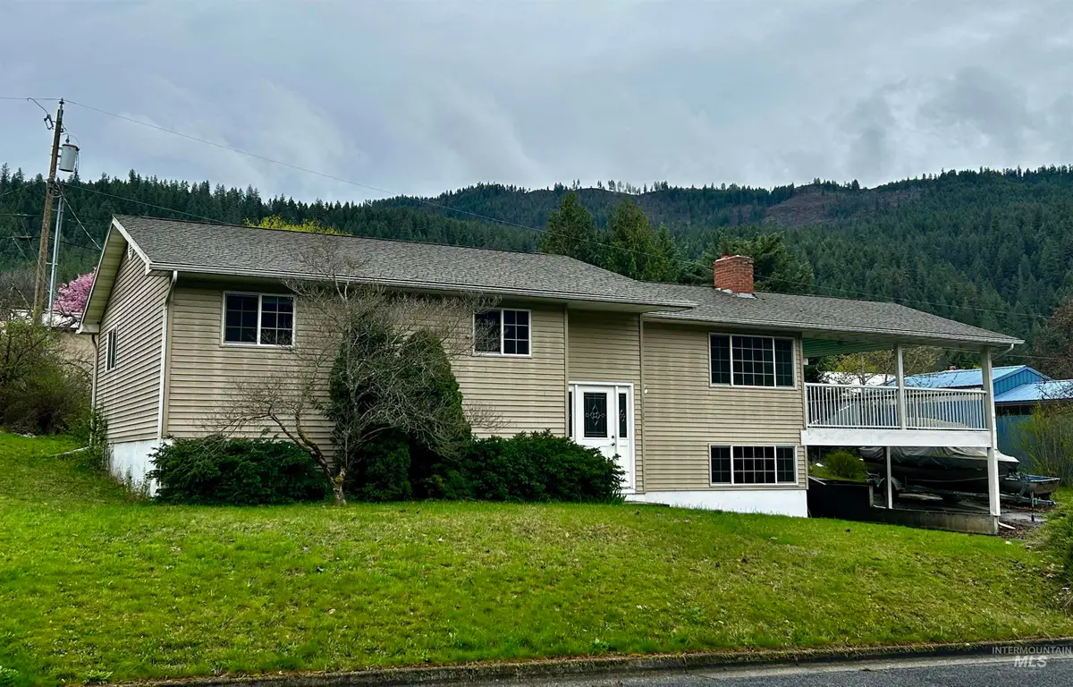 12686 Laqa Ave, Orofino, ID 83544 - Image #1