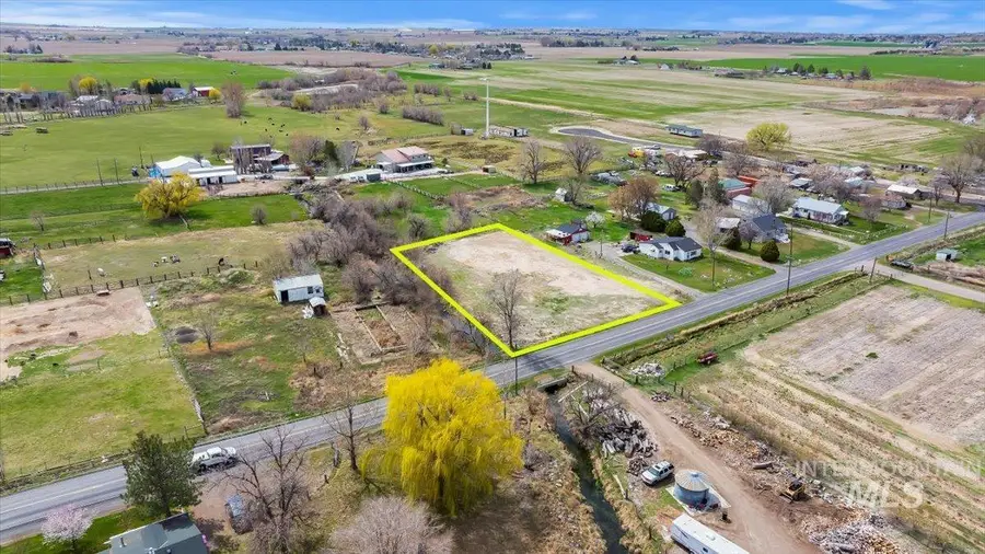 1203 W S Park Ave, Twin Falls, ID 83301 - Image #2