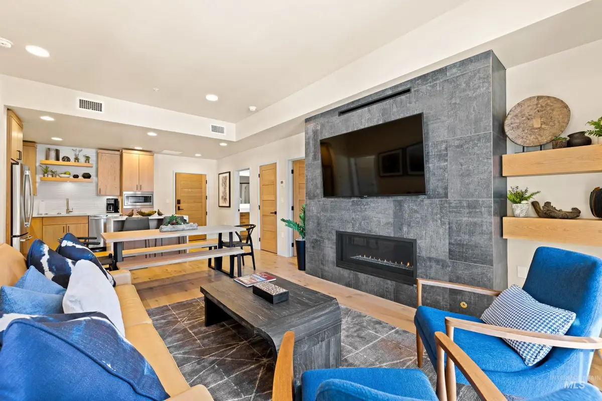 780 Village Drive #412, Donnelly, ID 83615 - Image #1