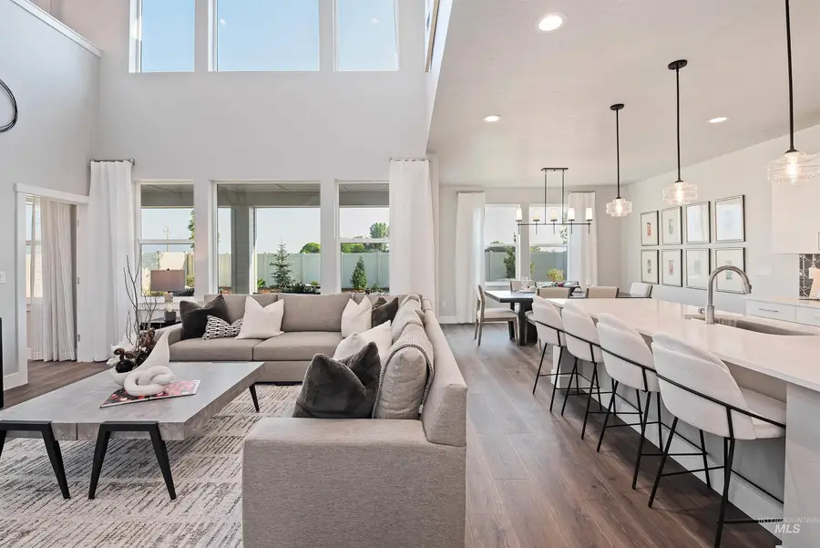 6004 W Parachute Dr, Meridian, ID 83646 - #3