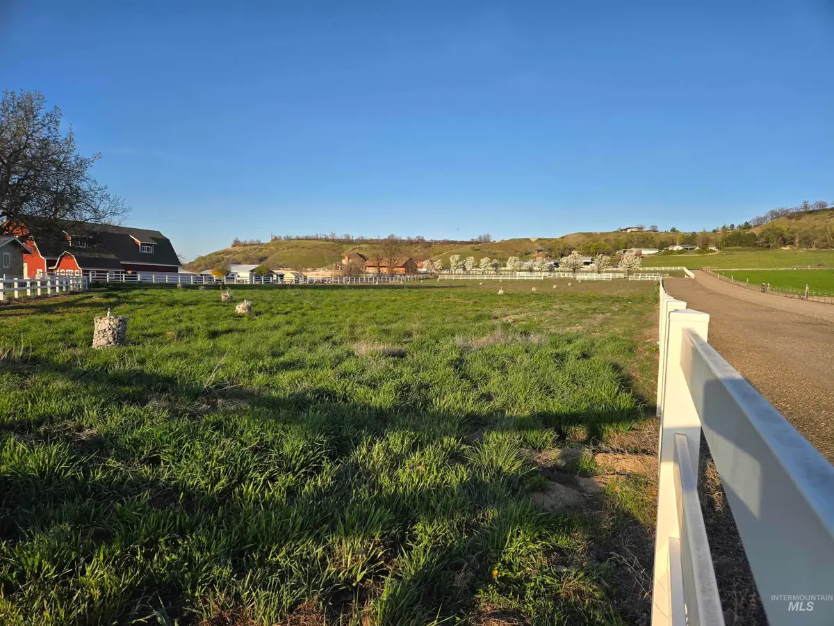 5686 Finley Rd, Fruitland, ID 83619 - Image #1