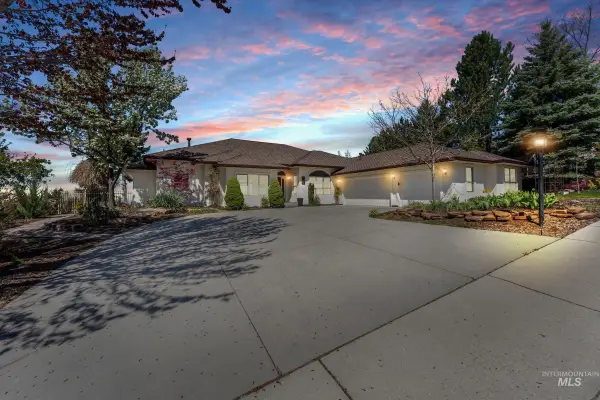 3954 W Quail Ridge, Boise, ID 83703