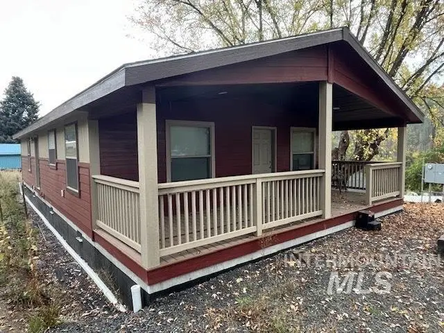 420 W Kirby Street, Peck, ID 83545 - Image #2