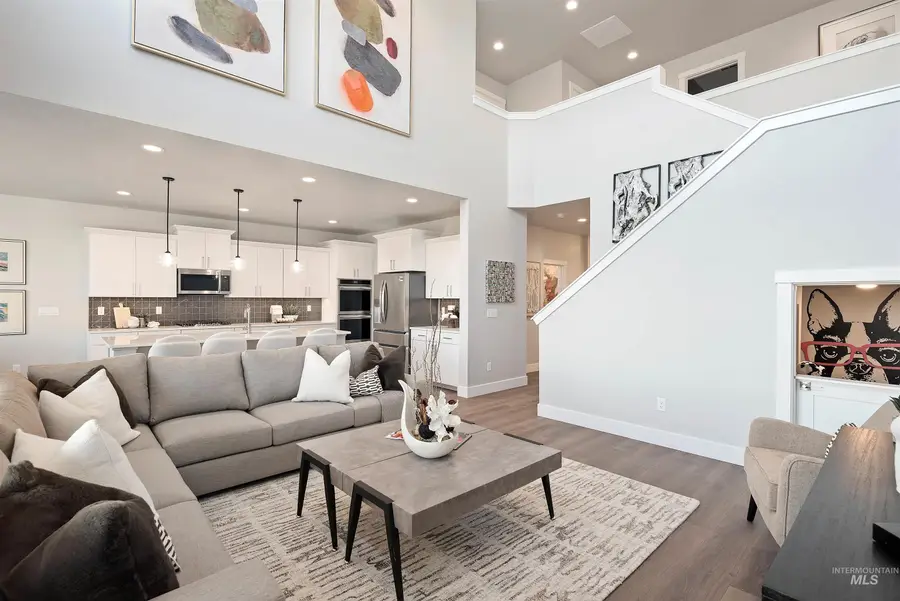 5684 W Ladle Rapids St, Meridian, ID 83646 - #2