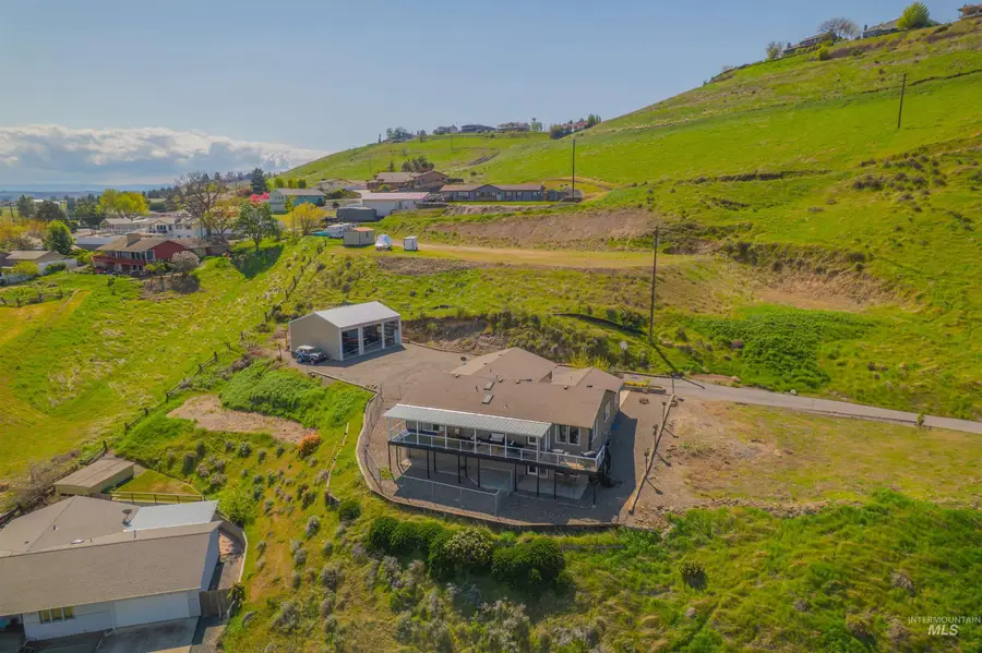 1977 Golfview Dr., Clarkston, WA 99403 - #2