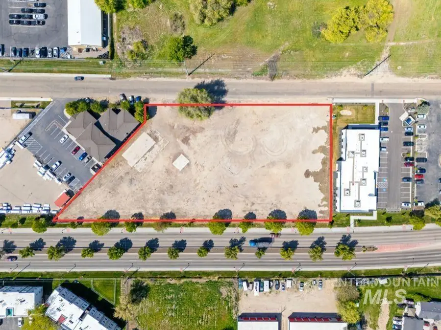 216 N. Broadmore Way, Nampa, ID 83687 - Image #2