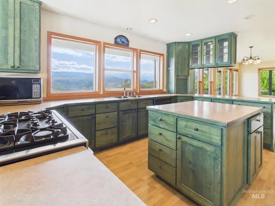 234 Saddle Ridge Rd, White Bird, ID 83554 - Image #3