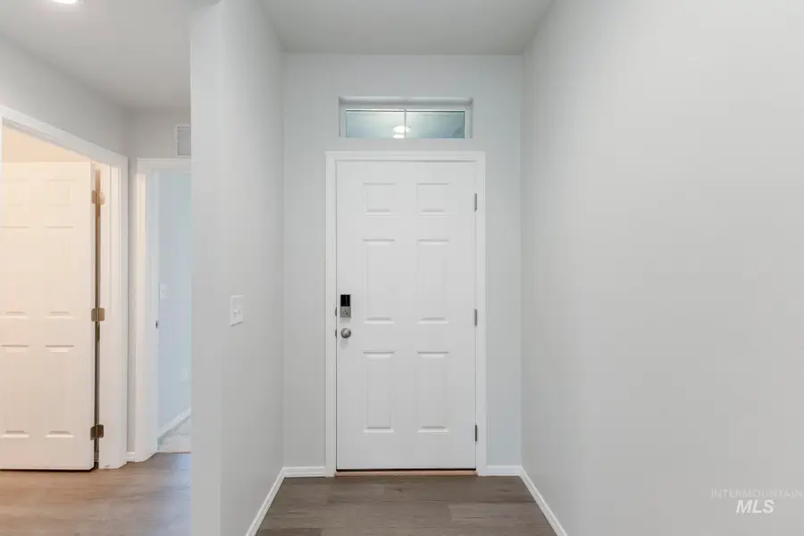 4922 Blue Silver St, Caldwell, ID 83605 - Image #3