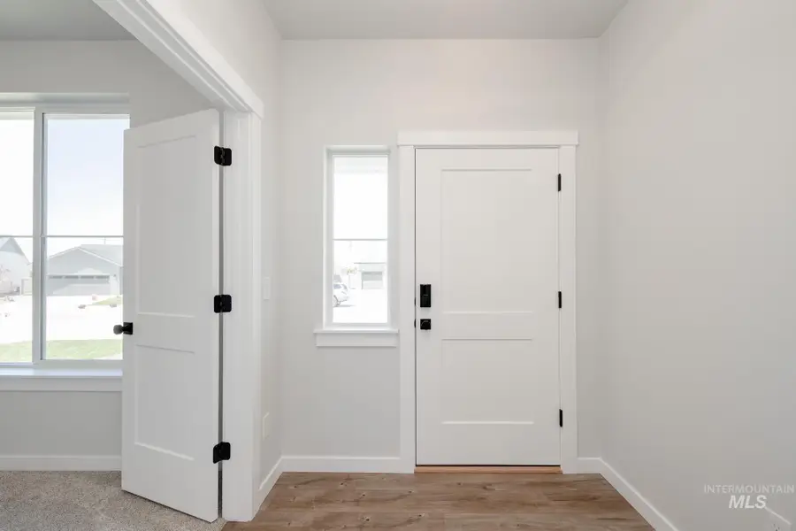 6434 S Banded Eagle Way, Boise, ID 83709 - Image #3