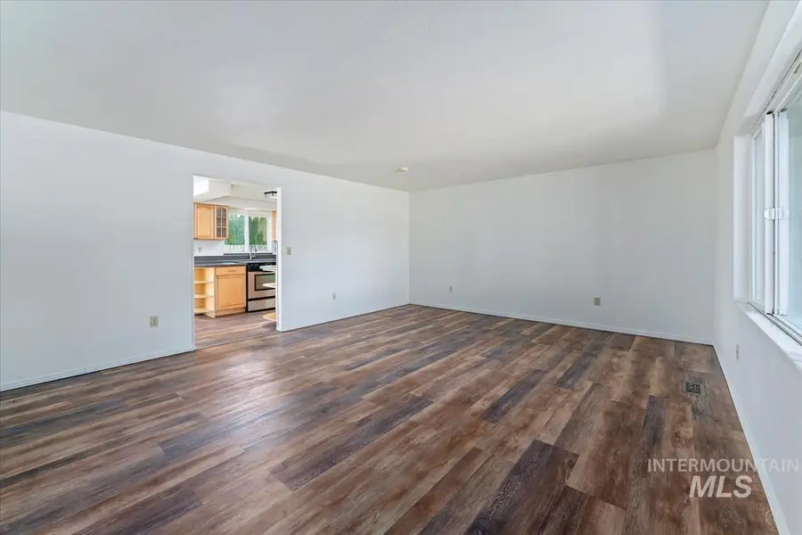 1212 E Ustick Rd, Caldwell, ID 83607 - Image #3