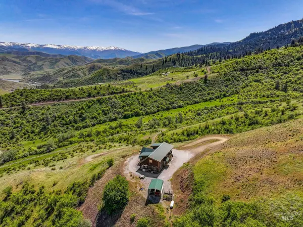 254 Bucks Blvd, White Bird, ID 83554